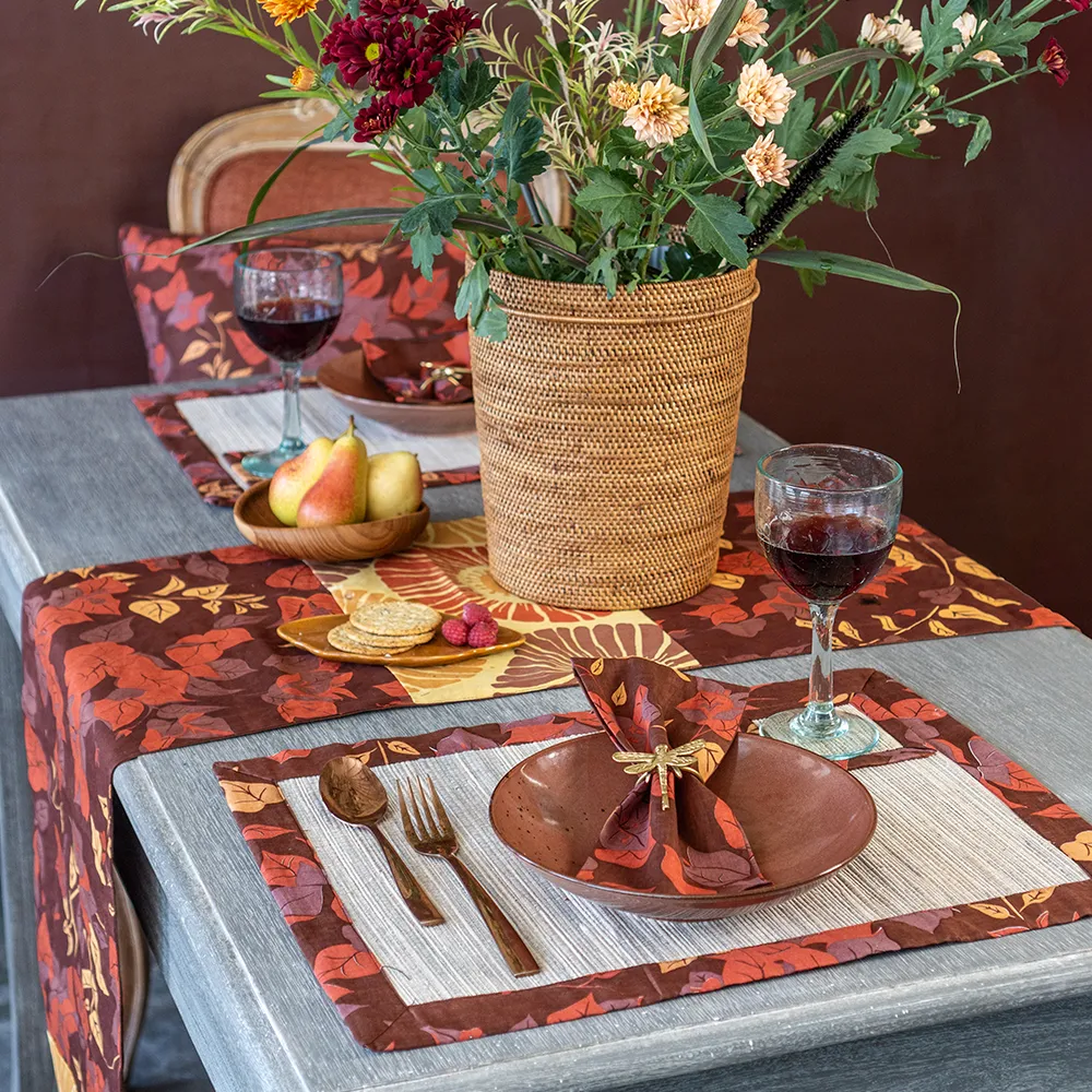 Bougainvillea Brown Waterlily Placemat, set of 4