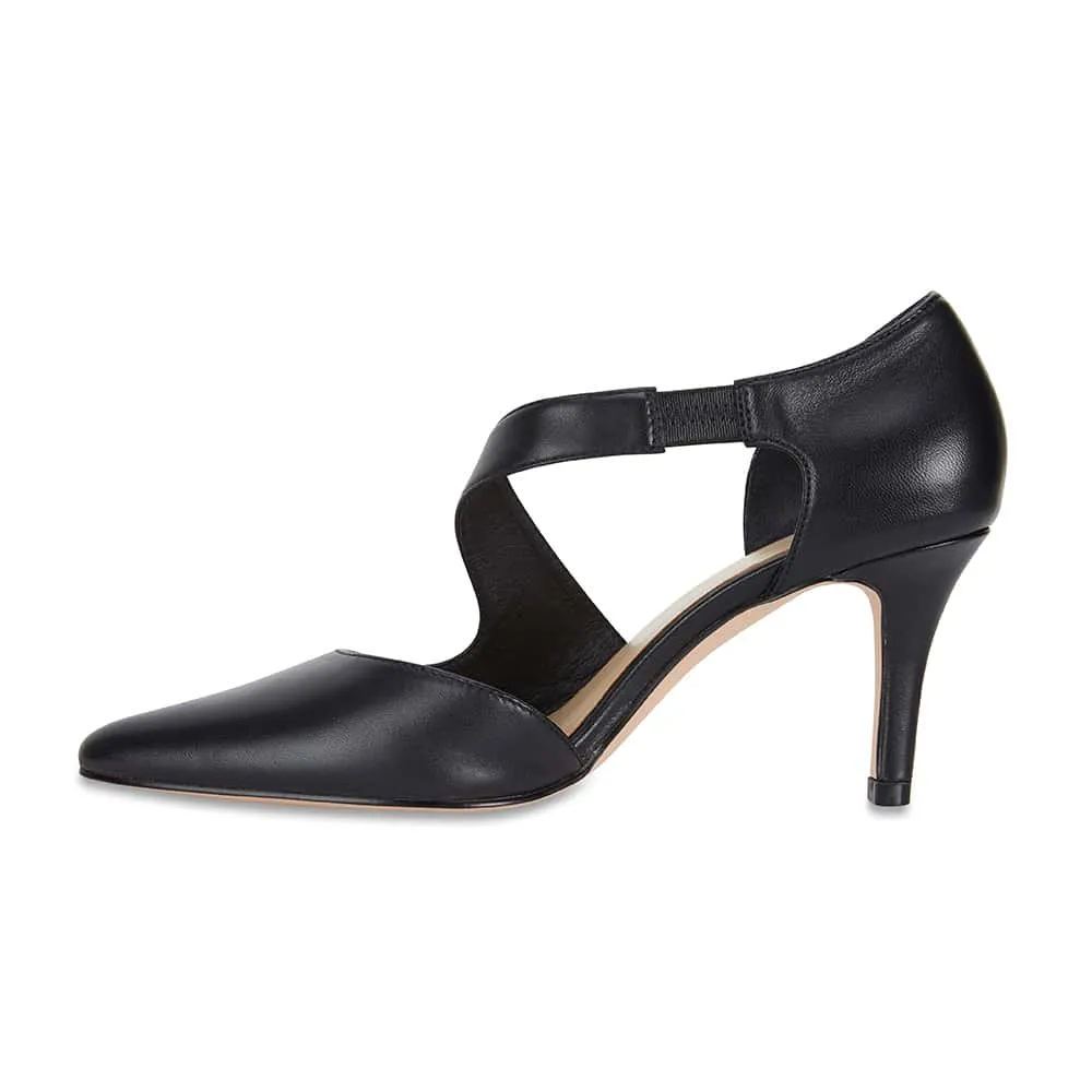 Chelsea Heel in Black Leather