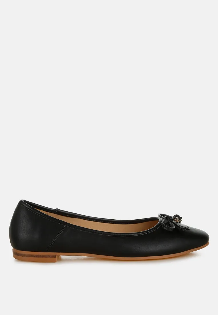 Enchanted Faux Leather Casual Ballerinas