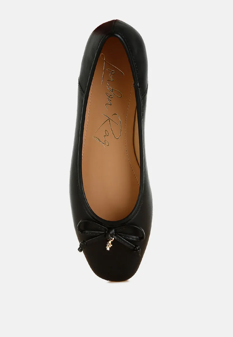 Enchanted Faux Leather Casual Ballerinas