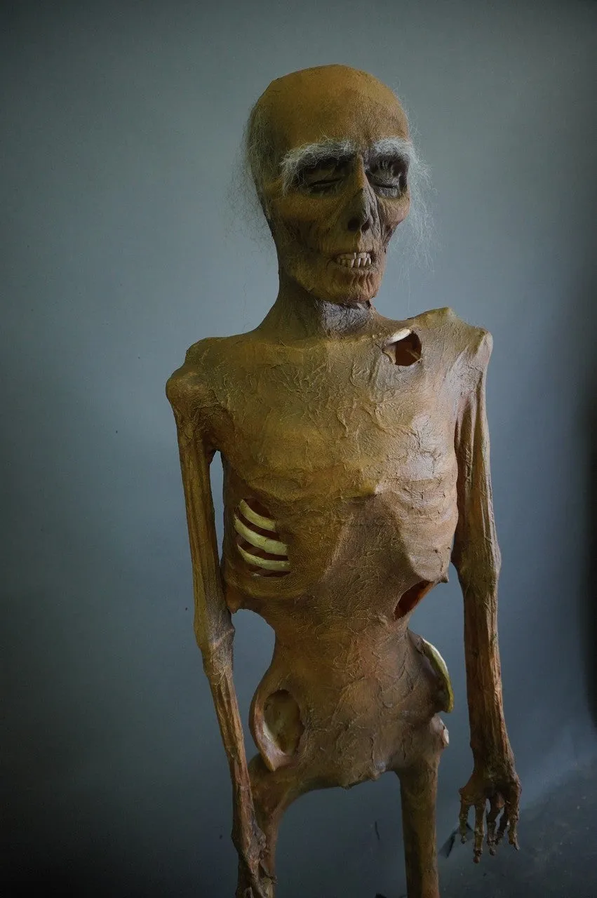 Freestanding Nell Mummy