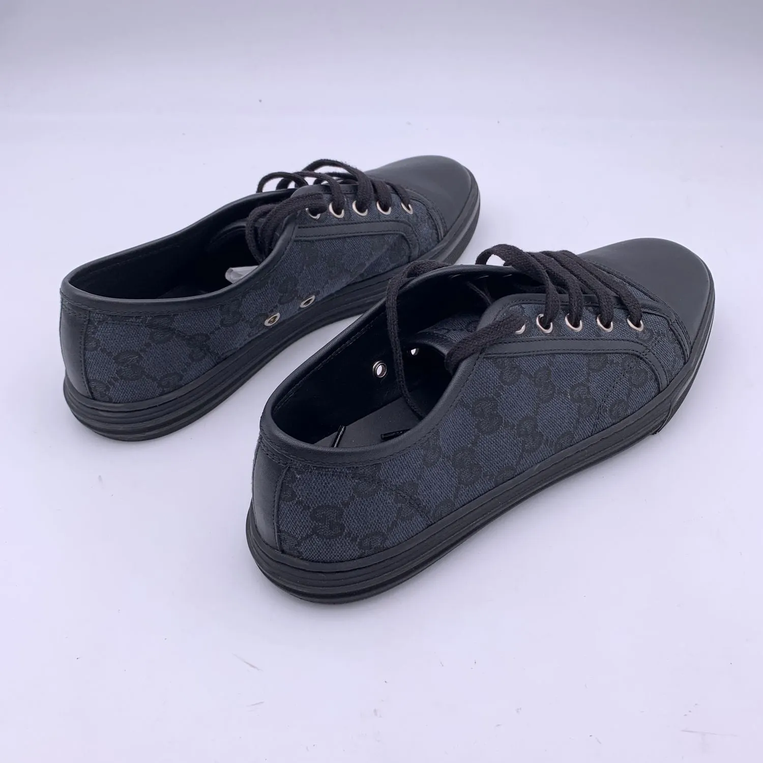 Gucci Black GG Monogram Canvas Low Top Sneakers Size 40