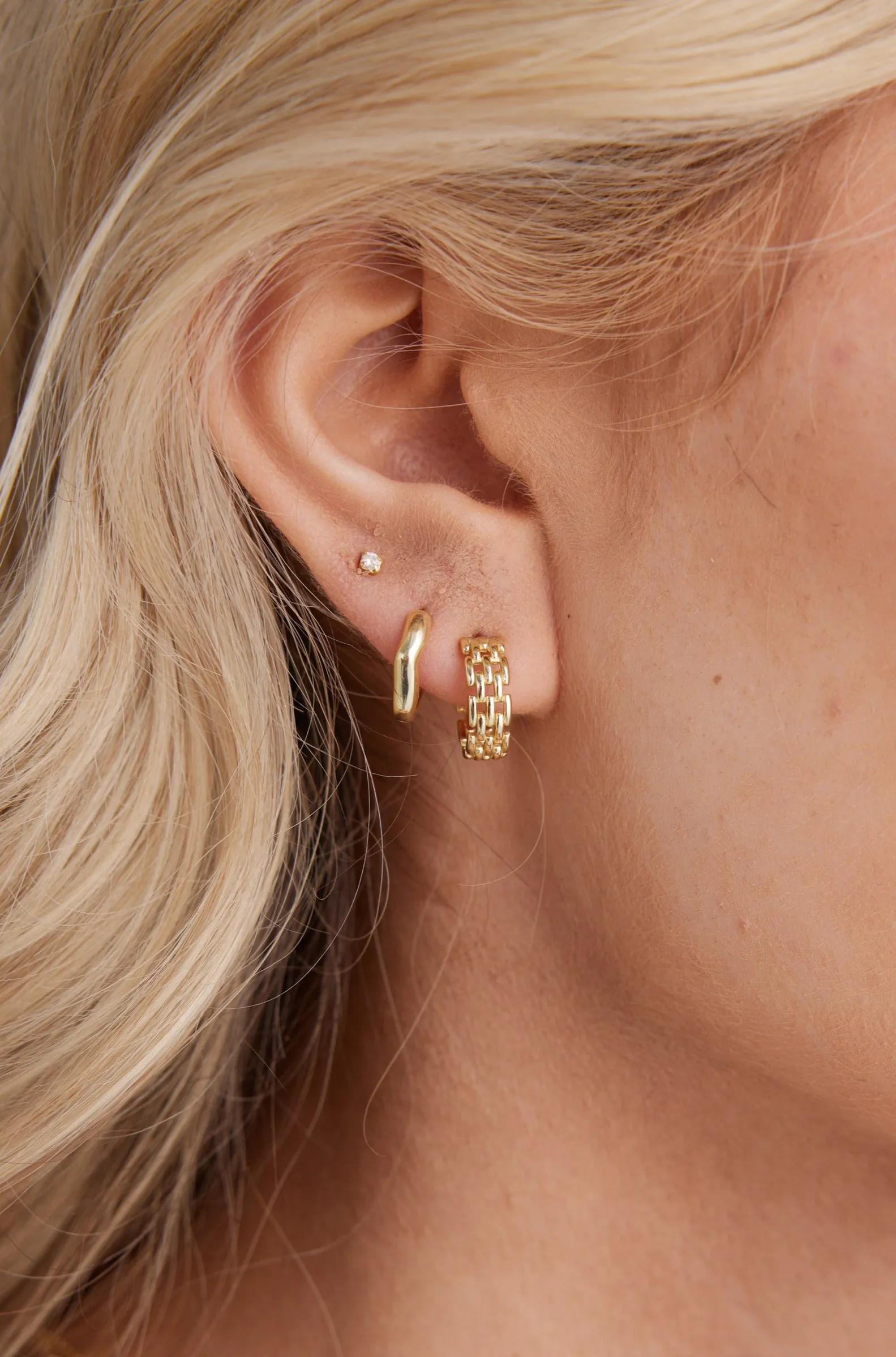 Lena Stud Earrings Gold