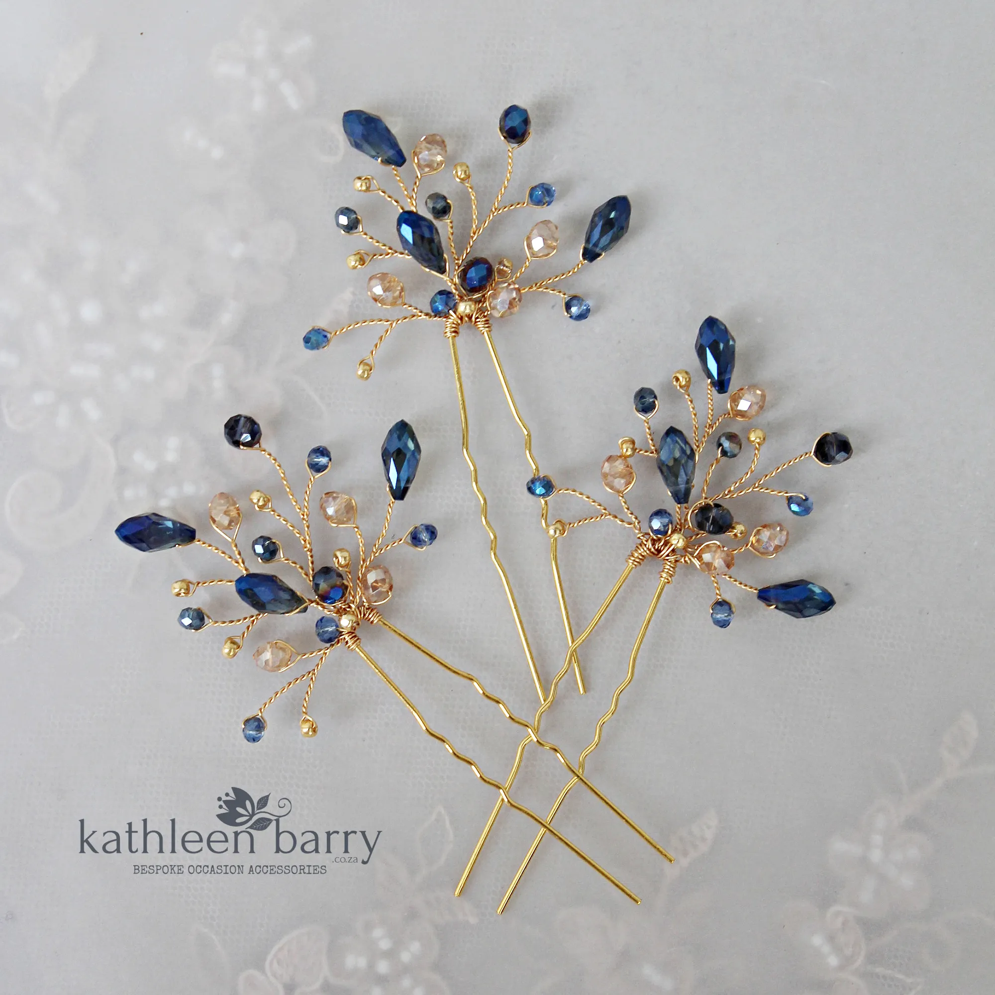 Lize hair pins navy blue, clear or opal pinks - Rose gold, Gold or silver FROM: