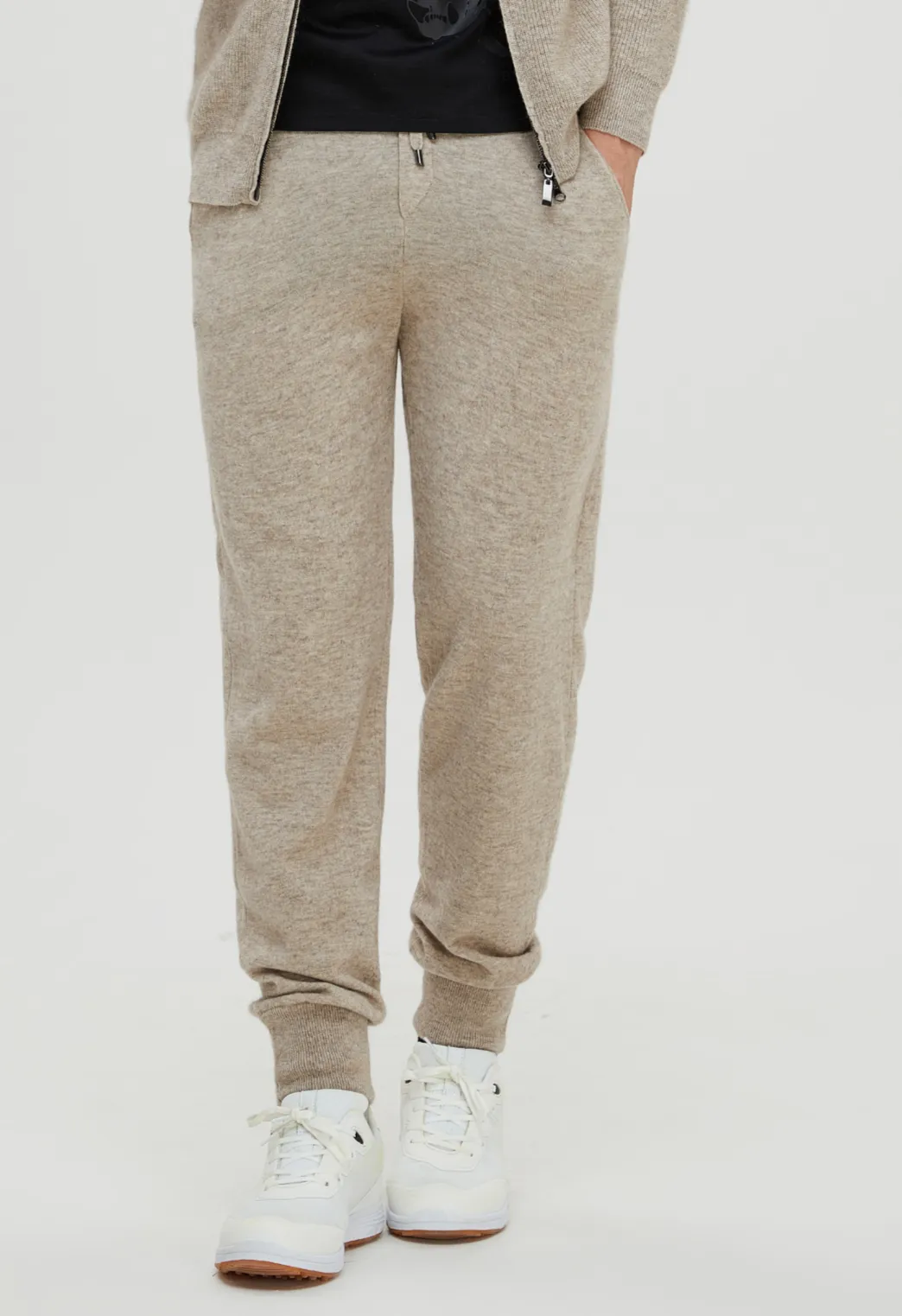 Ribbed Cashmere Jogger