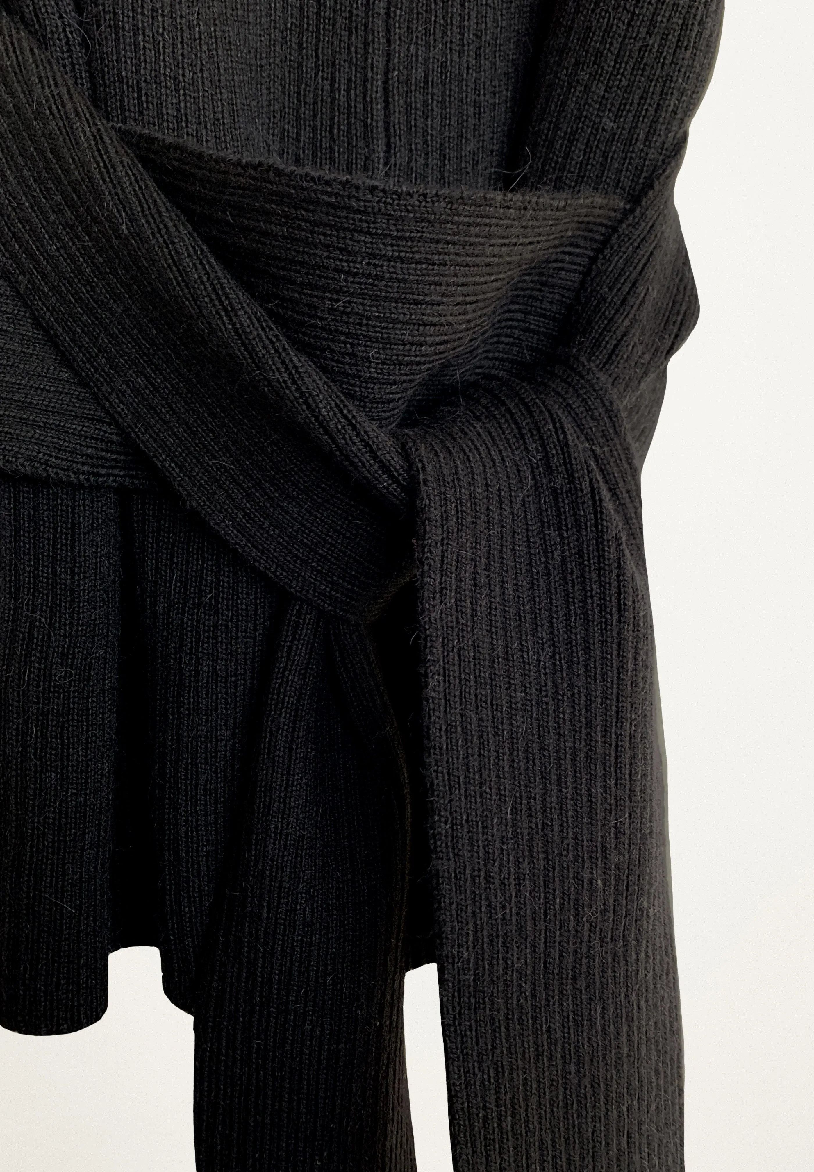 Ribbed Scarf/Belt in Charcoal