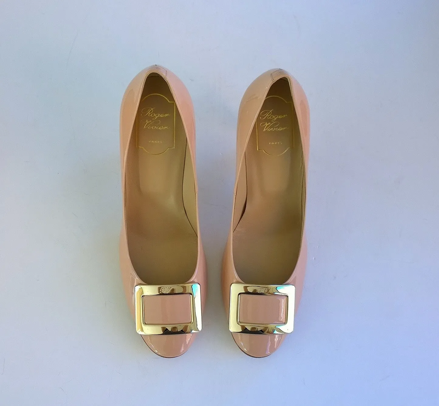 Roger Vivier Belle du Nuit Beige Nude Patent Heels with Silver Buckle