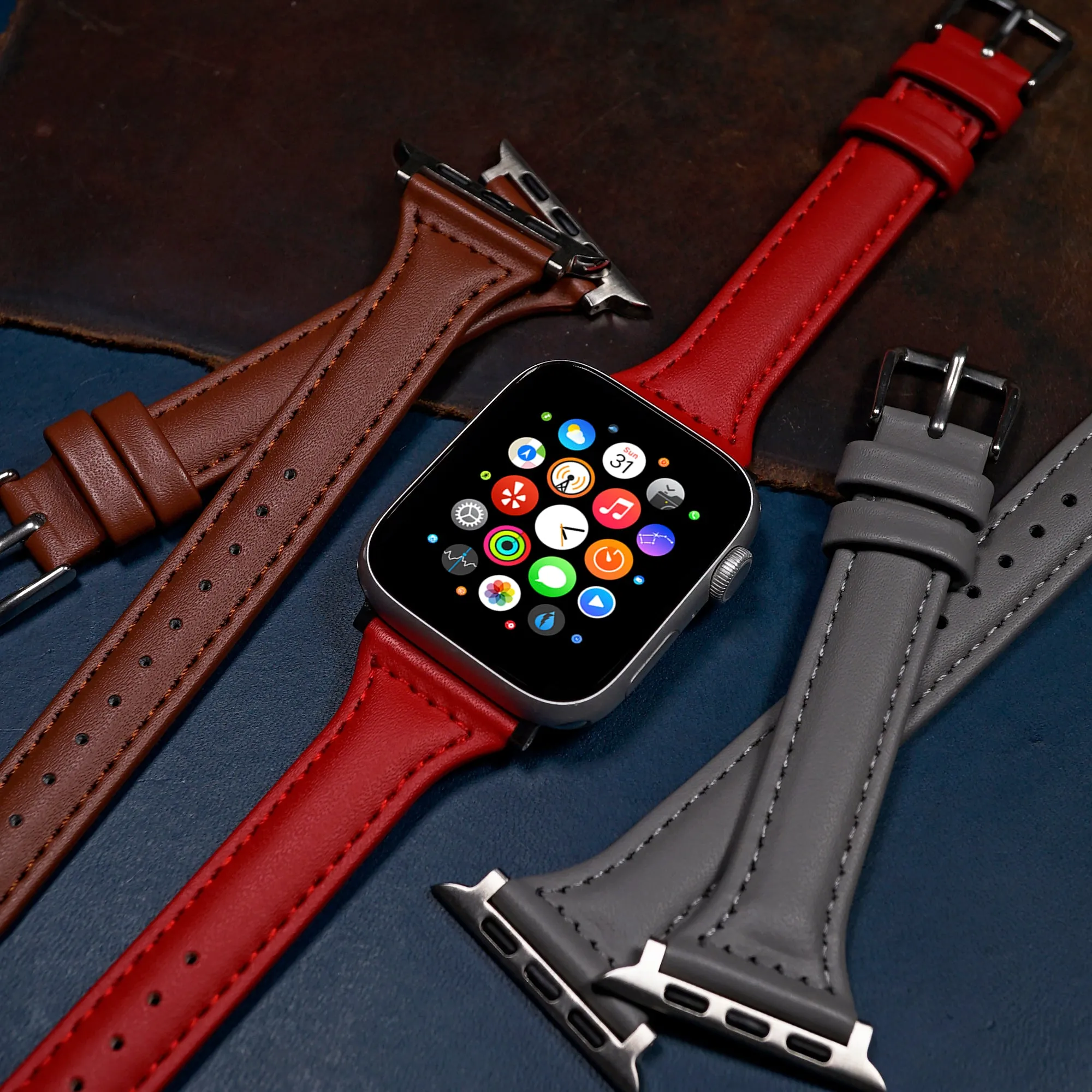 Slim Leather Strap in Red (Apple Watch)