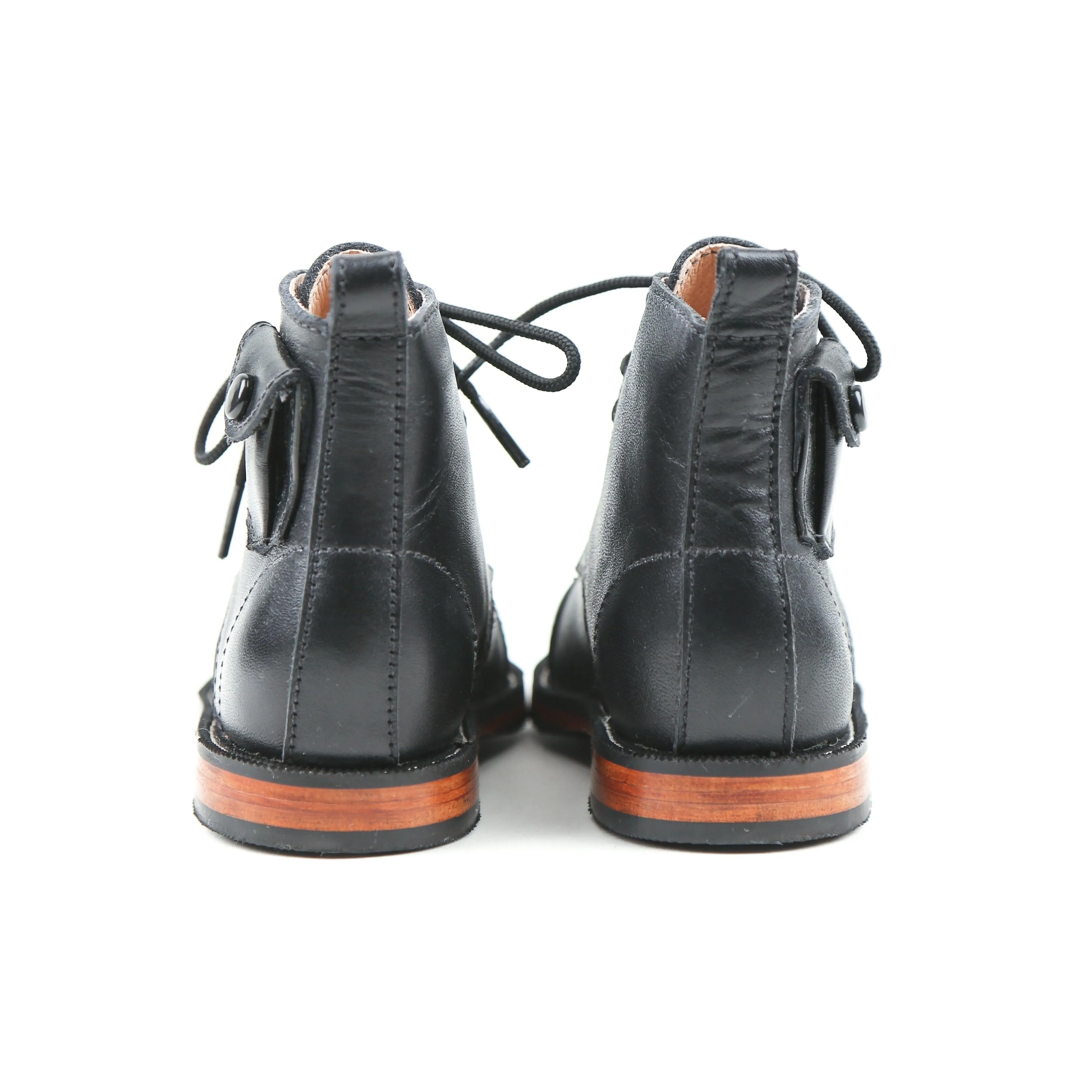 WMK866 - Heirloom Classic Boots Black