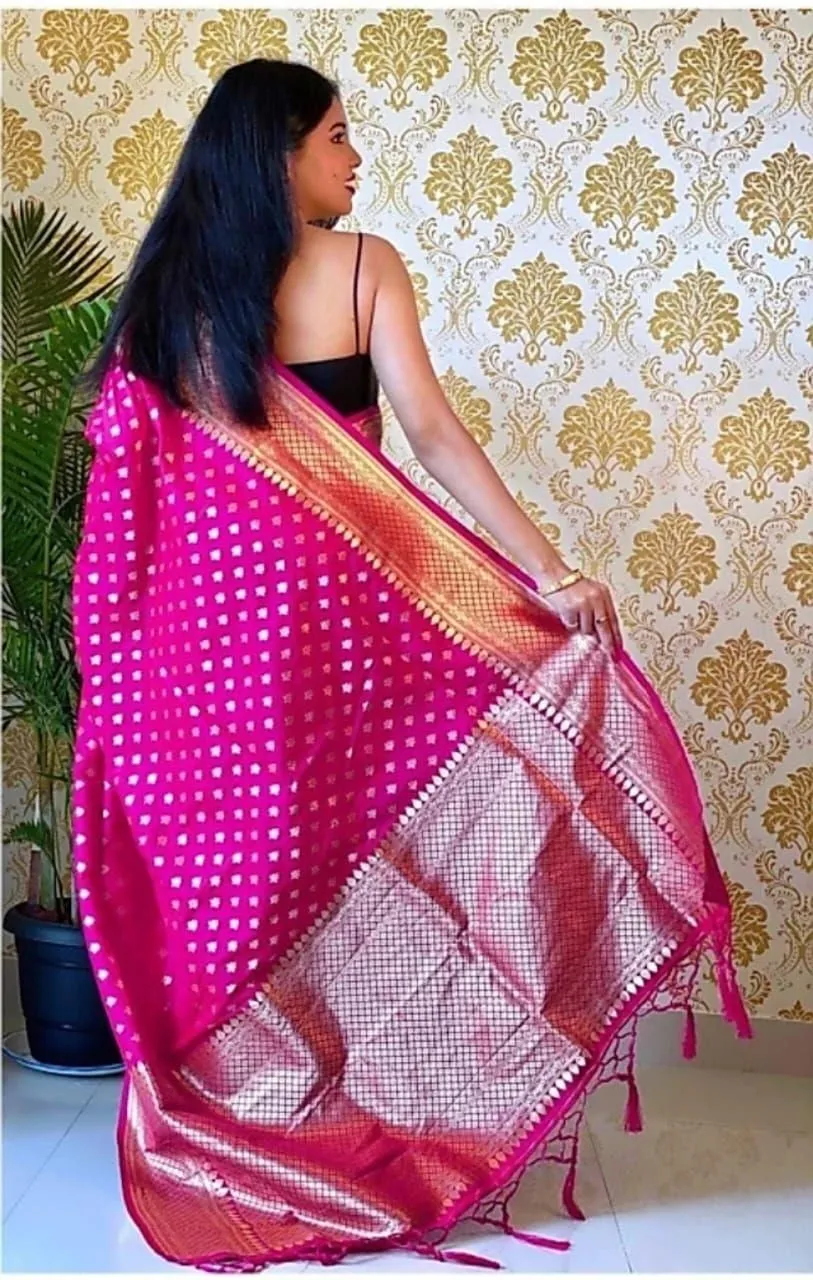 Women's Wedding Special Jacquard Saree